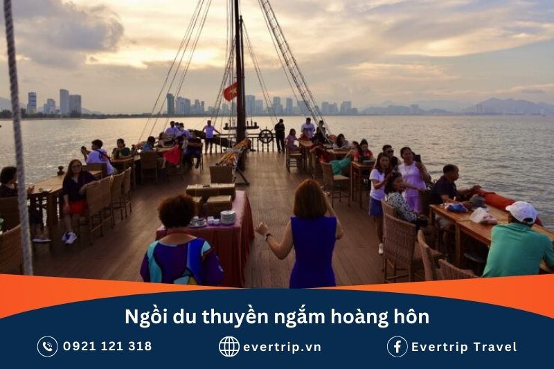 buổi tối chơi gì ở nha trang