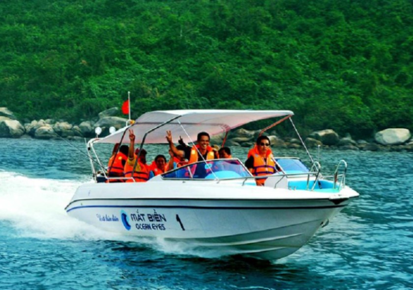 Nha Trang Private Speedboat Charter