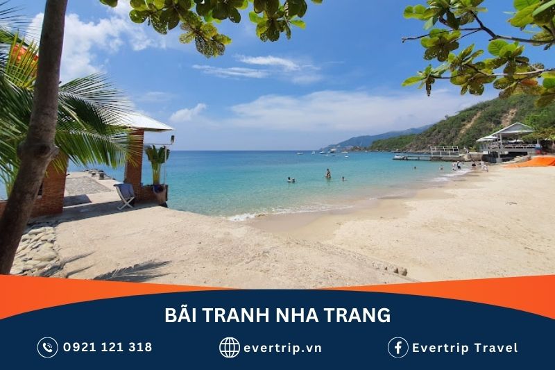 bãi tranh nha trang có bờ biển dài 500m với bãi cát trắng mịn