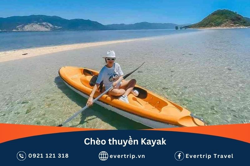 chèo thuyền kayak