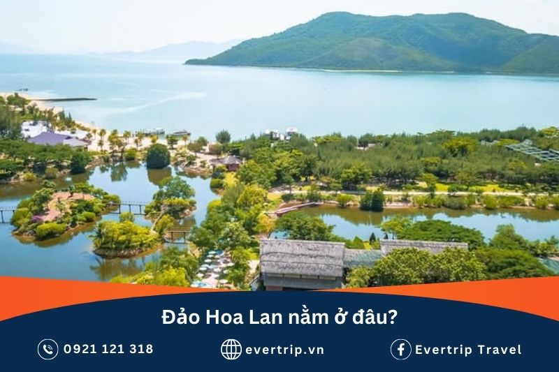 đảo hoa lan nhìn từ trên cao với những hồ nước xanh, view biển nhìn ra đảo khỉ