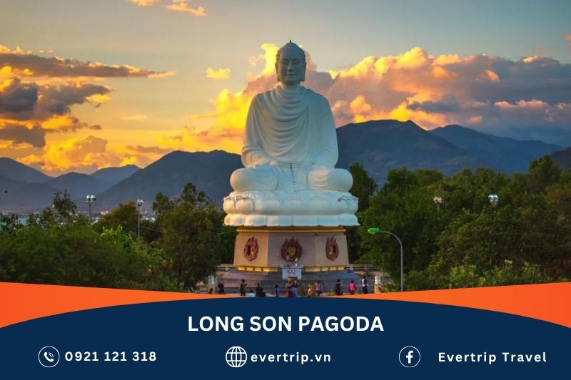 long son pagoda nha trang in september